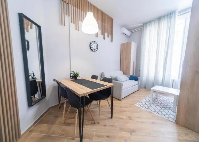 Ivi * Нови-Сад